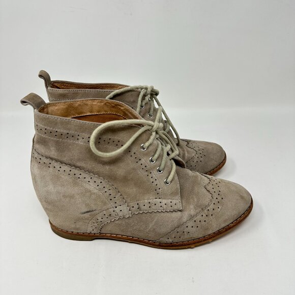 Matika Tan/Brown Suede Hidden Wedge Lace Bootie Shoes Womens Size 6 - Picture 2 of 16